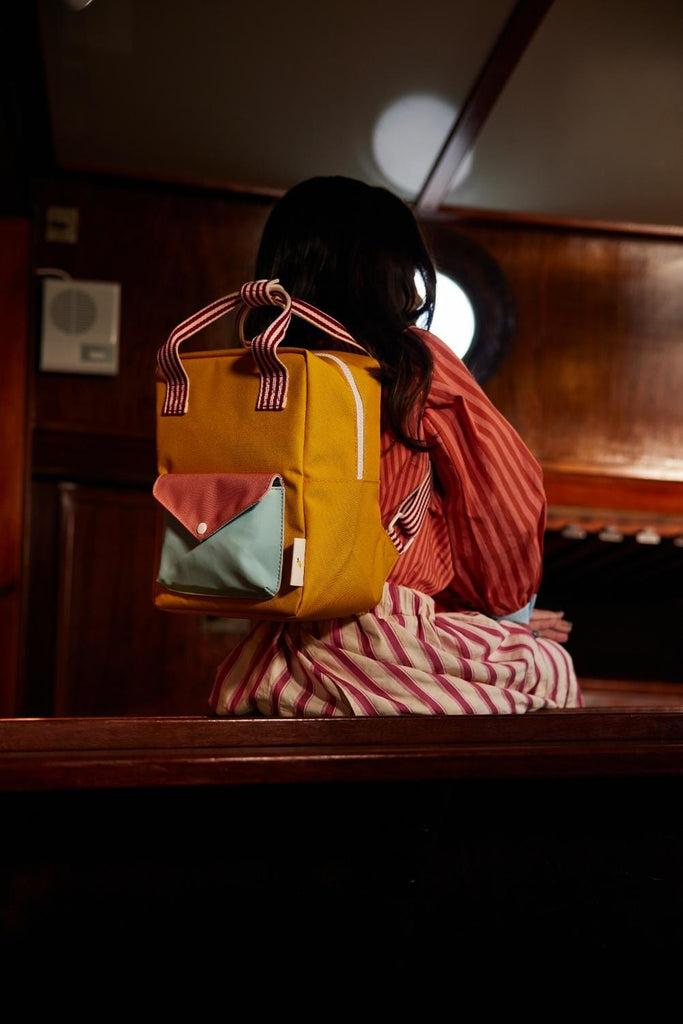 Rugzak small - Envelope Submarine yellow