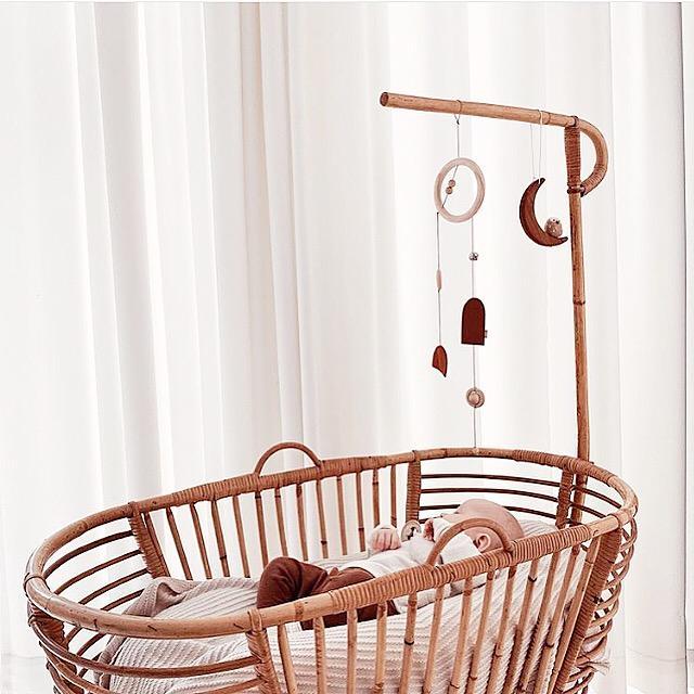 BEZISA - Houten mobieltje Kalon - Dessert days